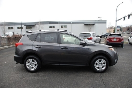Used 2015  Toyota RAV4 4d SUV AWD LE at Bulldog Motors near Pasco&comma; WA