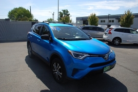 Used 2016 Toyota RAV4 4d SUV AWD LE at Bulldog Motors near Pasco, WA