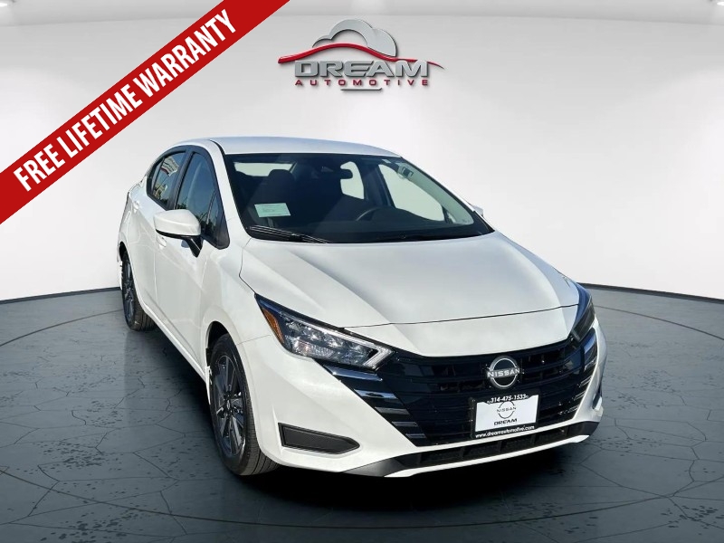 2025 Nissan Versa Sedan SV's photo