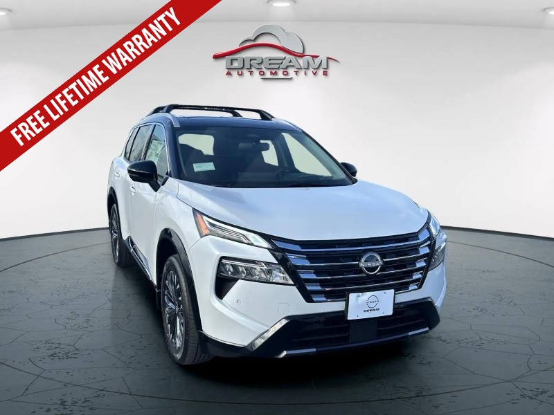 2026 Nissan Rogue Platinum's photo