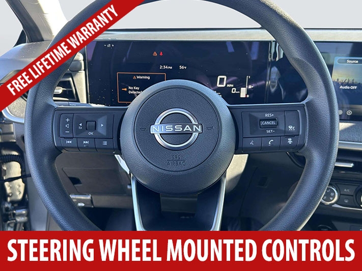 2026 Nissan Kicks S photo 4