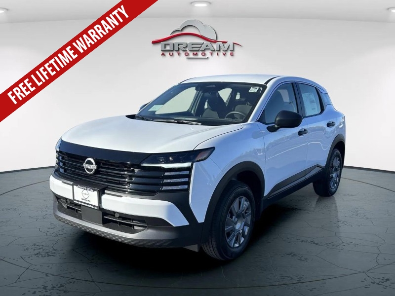 2026 Nissan Kicks S photo 3