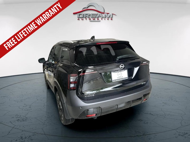 new 2026 NISSAN KICKS SV