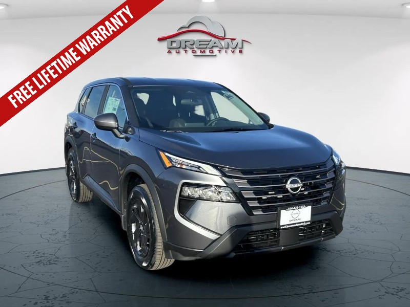 2026 Nissan Rogue SV's photo