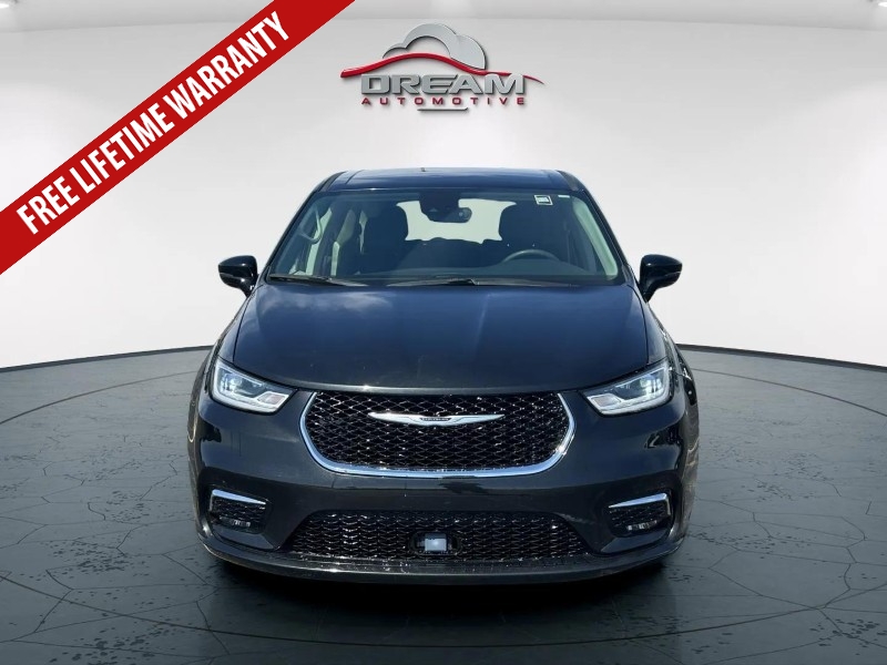 Used 2024 Chrysler Pacifica PHEV Select with VIN 2C4RC1S79RR102849 for sale in Wood River, IL