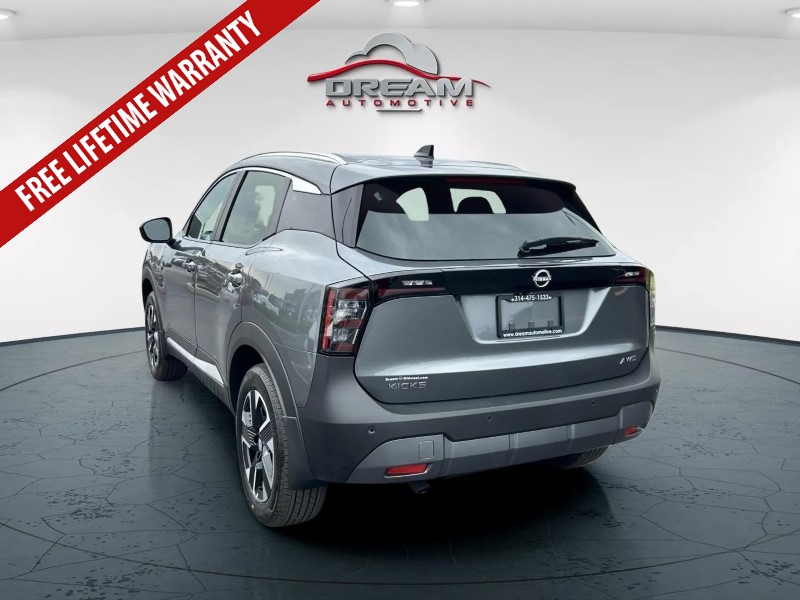 2026 Nissan Kicks SV photo 4