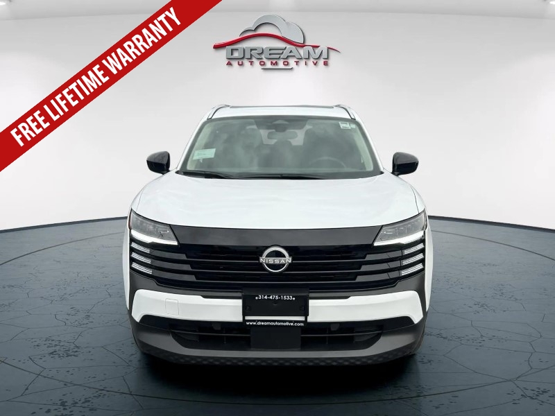 2026 Nissan Kicks SV photo 2