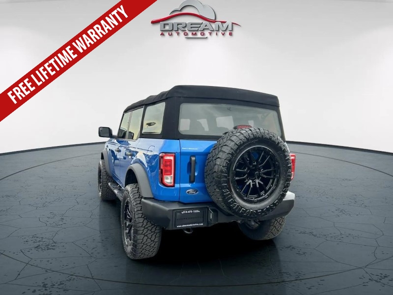 2022 Ford Bronco Base photo 4