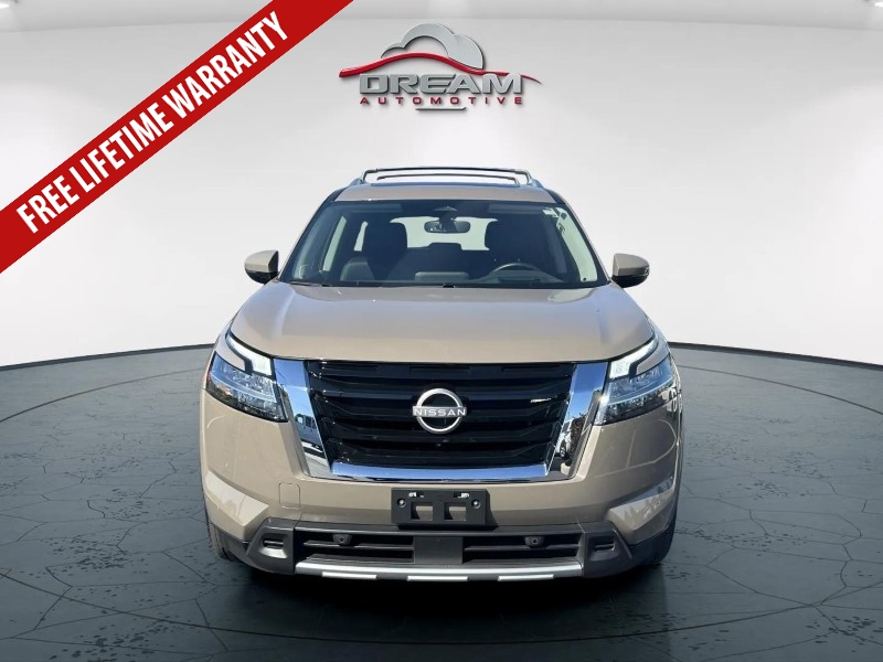 Used 2024 Nissan Pathfinder Platinum with VIN 5N1DR3DJ7RC243890 for sale in Kansas City