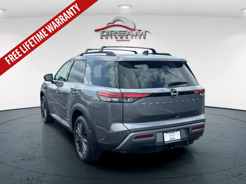 new 2026 NISSAN PATHFINDER SL