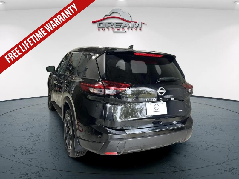 2026 Nissan Rogue SV photo 4