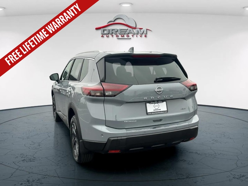 2026 Nissan Rogue SV photo 3