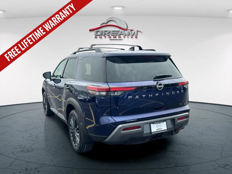 new 2026 NISSAN PATHFINDER SL