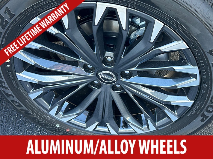 2026 Nissan Rogue Platinum photo 4