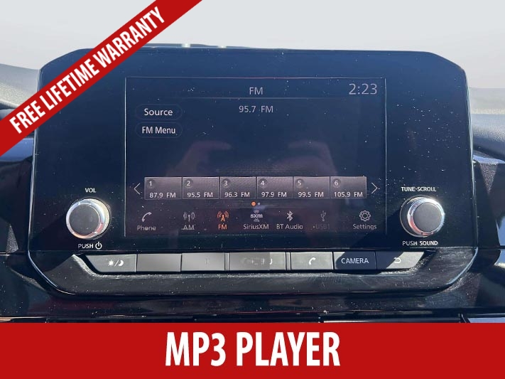 2022 Nissan Pathfinder SV photo 4