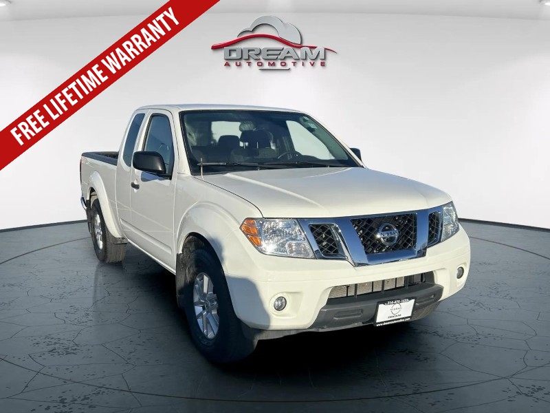 2021 Nissan Frontier SV's photo