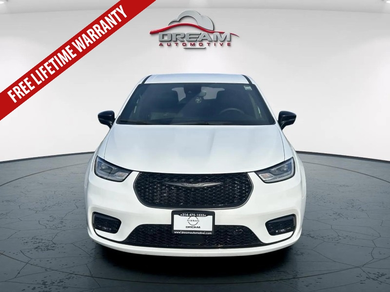 Used 2024 Chrysler Pacifica PHEV Select with VIN 2C4RC1S78RR109291 for sale in Wood River, IL