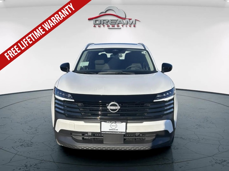 2026 Nissan Kicks SV photo 2