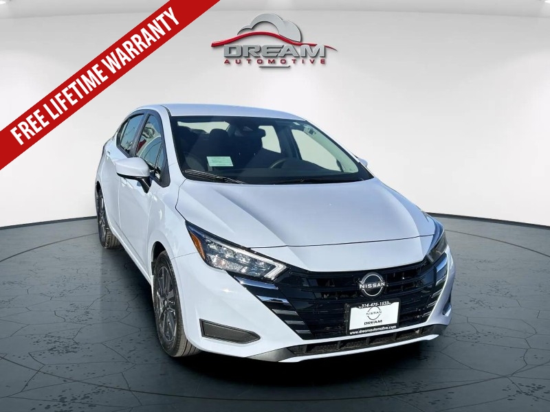 2025 Nissan Versa Sedan SV's photo