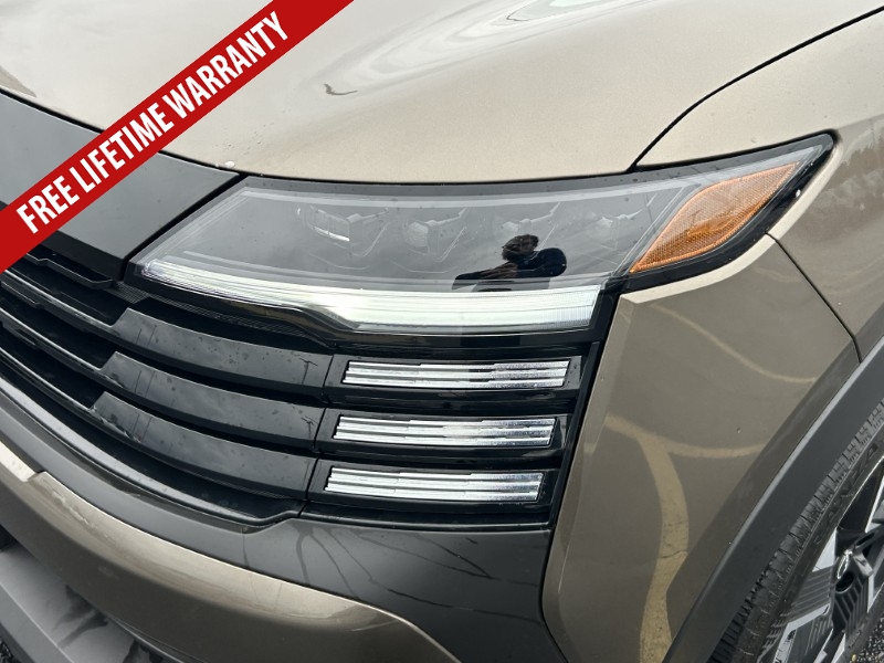 2026 Nissan Kicks SV photo 4