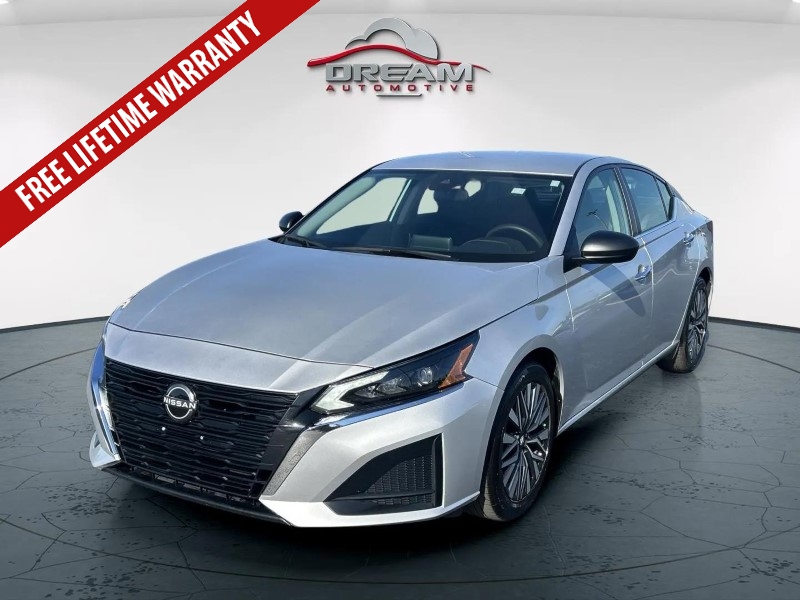 2024 Nissan Altima 2.5 SV photo 3