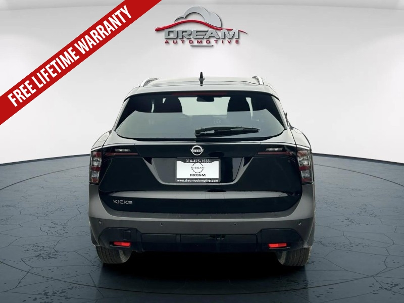2026 Nissan KICKS SV - Photo 9