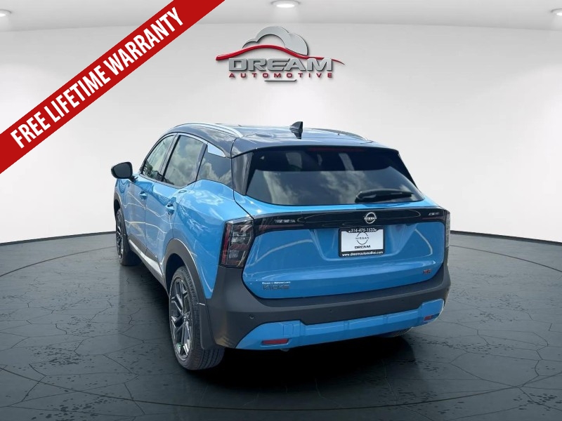 new 2026 NISSAN KICKS SR