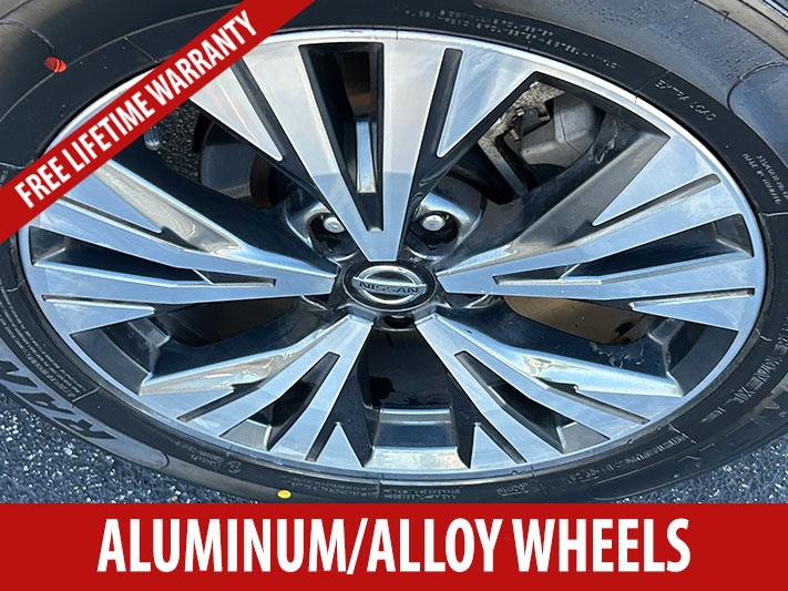 2021 Nissan Rogue SV photo 4