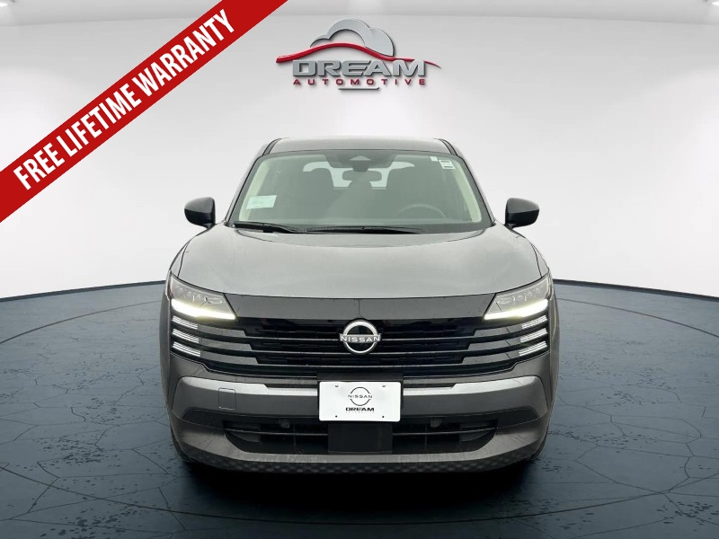 2026 Nissan Kicks S photo 2