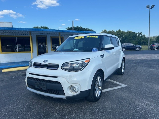 Used 2019  Kia Soul 4d Hatchback + at Deal Time Cars & Credit near , FL