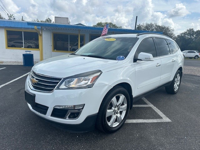 Used 2017  Chevrolet Traverse 4d SUV AWD LT w/1LT at Deal Time Cars & Credit near , FL