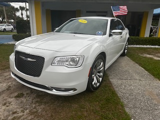 Used 2019  Chrysler 300 4d Sedan RWD Limited at Deal Time Cars & Credit near , FL