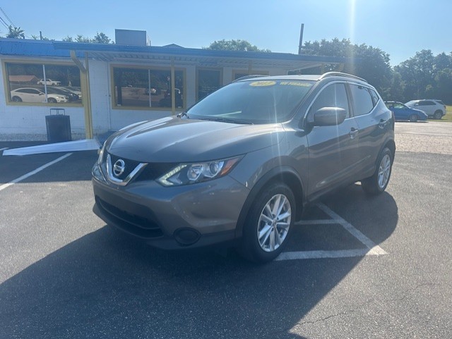 Used 2017  Nissan Rogue Sport AWD SV at Deal Time Cars & Credit near , FL