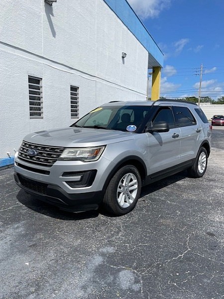 Used 2016  Ford Explorer 4d SUV FWD Ecoboost at Deal Time Cars & Credit near , FL