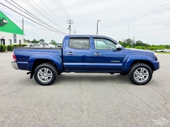 Used 2015  Toyota Tacoma 4WD Double Cab V6 &lpar;Natl&rpar; at Auto Finance Center of Greer near Greer&comma; SC