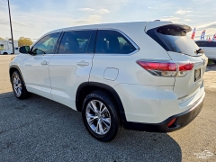 Used 2015  Toyota Highlander FWD 4dr V6 LE &lpar;Natl&rpar; at Auto Finance Center of Greer near Greer&comma; SC