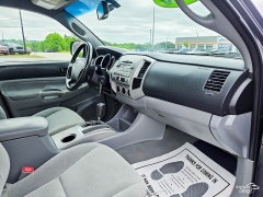 Used 2010  Toyota Tacoma 2WD D-Cab PreRunner Short Bed at Auto Finance Center of Greer near Greer&comma; SC