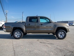 Used 2015  Toyota Tacoma 4WD Double Cab V6 &lpar;Natl&rpar; at Auto Finance Center of Greer near Greer&comma; SC