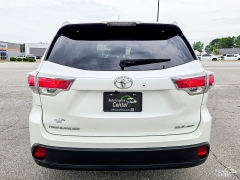 Used 2015  Toyota Highlander 4d SUV AWD XLE at Auto Finance Center of Greer near Greer&comma; SC