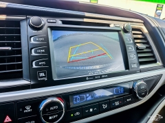 Used 2018  Toyota Highlander Limited V6 AWD &lpar;Natl&rpar; at Auto Finance Center of Greer near Greer&comma; SC