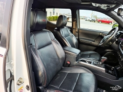 Used 2019  Toyota Tacoma 4WD Double Cab 5' Bed V6 &lpar;Natl&rpar; at Auto Finance Center of Greer near Greer&comma; SC