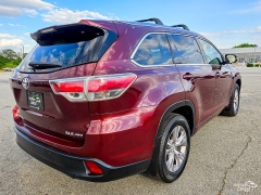 Used 2015  Toyota Highlander 4d SUV AWD XLE at Auto Finance Center of Greer near Greer&comma; SC