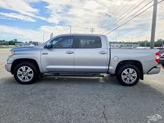 Used 2015  Toyota Tundra 4WD Truck CrewMax 5&period;7L FFV V8 6-Spd AT &lpar;Natl&rpar; at Auto Finance Center of Greer near Greer&comma; SC