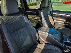 Used 2015  Toyota Highlander FWD 4dr V6 LE &lpar;Natl&rpar; at Auto Finance Center of Greer near Greer&comma; SC