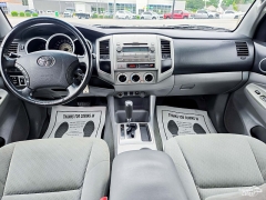 Used 2010  Toyota Tacoma 2WD D-Cab PreRunner Short Bed at Auto Finance Center of Greer near Greer&comma; SC
