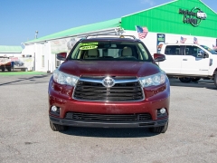 Used 2015  Toyota Highlander 4d SUV AWD XLE at Auto Finance Center of Greer near Greer&comma; SC