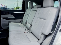 Used 2019  Toyota Highlander 4d SUV FWD LE at Auto Finance Center of Greer near Greer&comma; SC