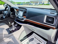 Used 2016  Toyota Highlander AWD 4dr V6 Limited &lpar;Natl&rpar; at Auto Finance Center of Greer near Greer&comma; SC
