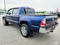 Used 2015  Toyota Tacoma 4WD Double Cab V6 &lpar;Natl&rpar; at Auto Finance Center of Greer near Greer&comma; SC