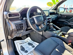 Used 2024  Toyota Tacoma 4WD Double Cab Bed &lpar;Natl&rpar; at Auto Finance Center of Greer near Greer&comma; SC